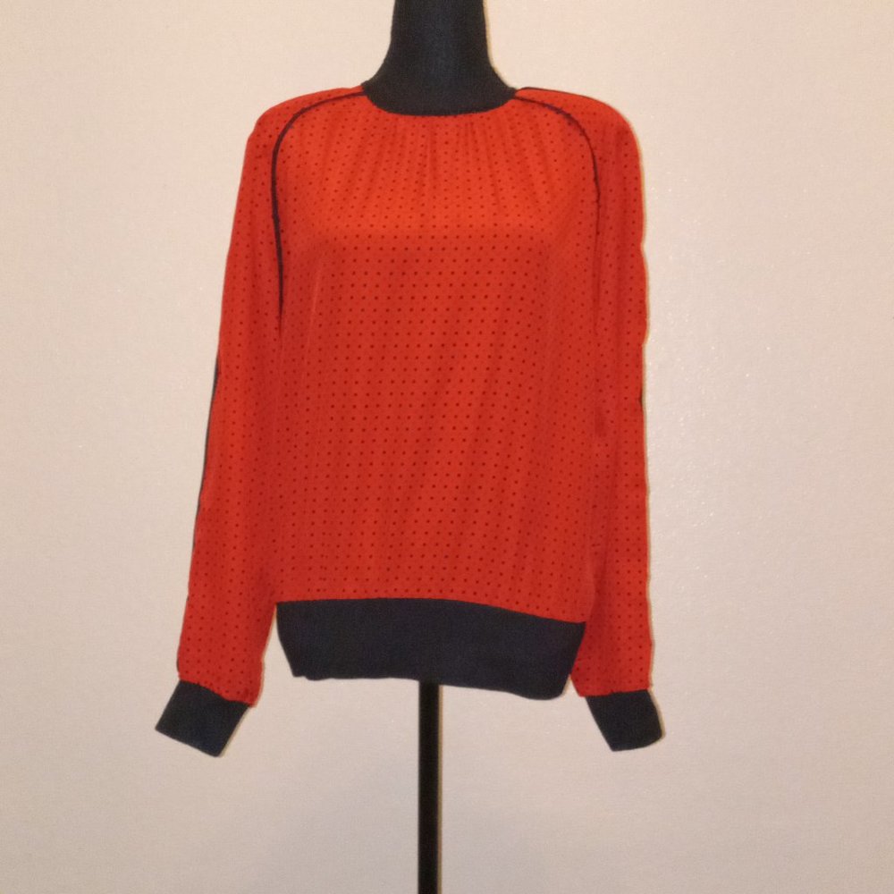 Koret apple red long sleeve art deco top